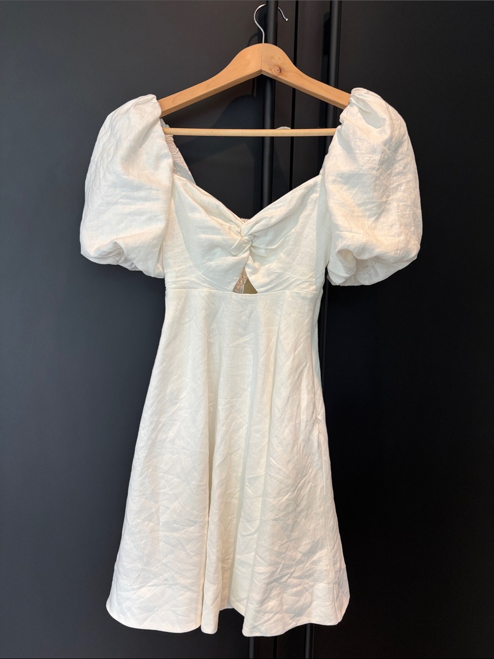 NWT Ever New white linen Puff-Sleeve Mini Dress with Front Twist